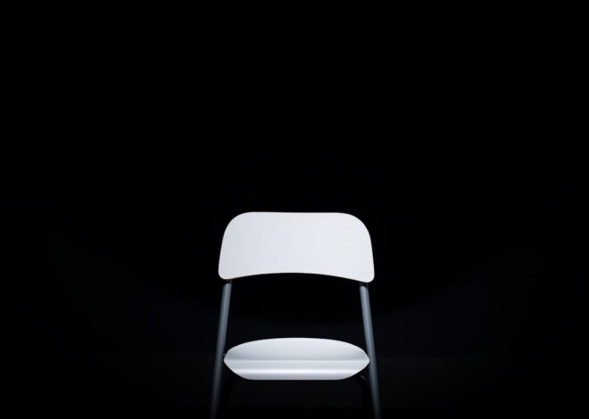 7 Tips for Improving Posture and Sitting Comfortably