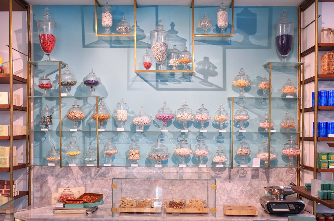 Indulge in Sweetness with eatmahkandy